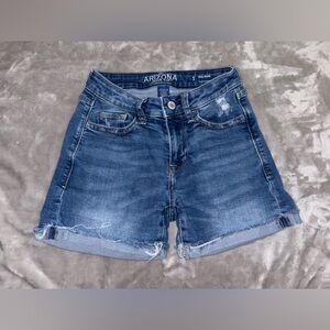 ARIZONA JEAN CO JUNIOR/WOMENS JEAN SHORTS
